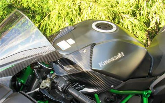 2023 Kawasaki Ninja H2 Carbon