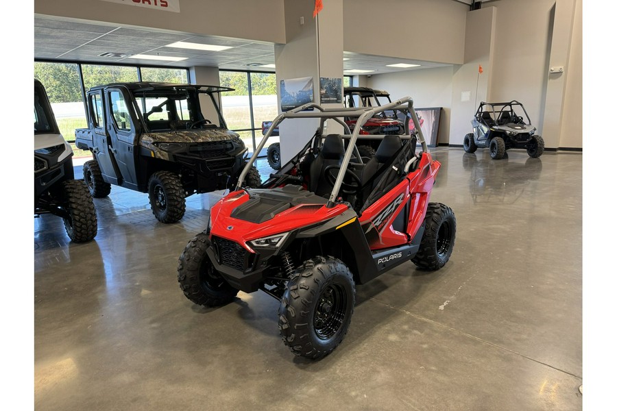 2026 Polaris RZR 200 EFI