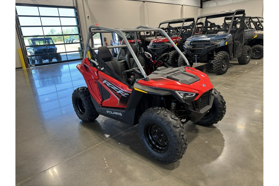 2026 Polaris RZR 200 EFI