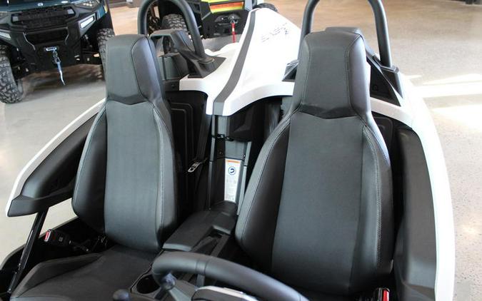 2026 Polaris® SLINGSHOT SL WHITE MANUAL DRIVE