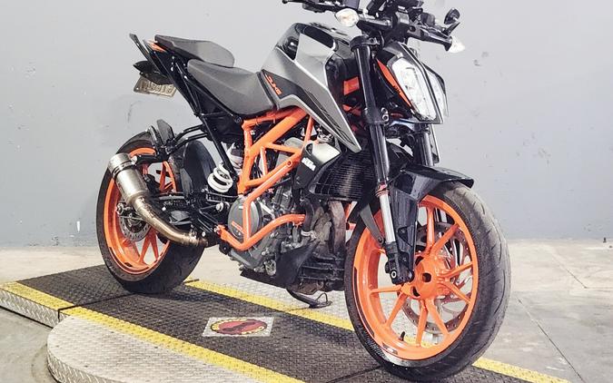 2021 KTM 390 Duke