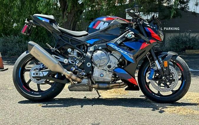 2024 BMW M 1000 R