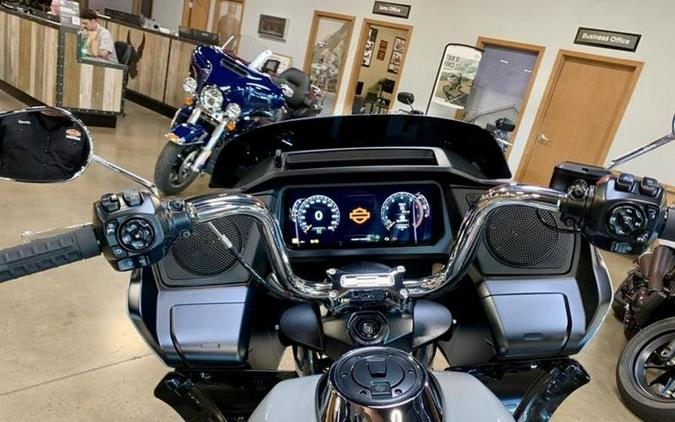 2025 Harley-Davidson® FLTRX - Road Glide®