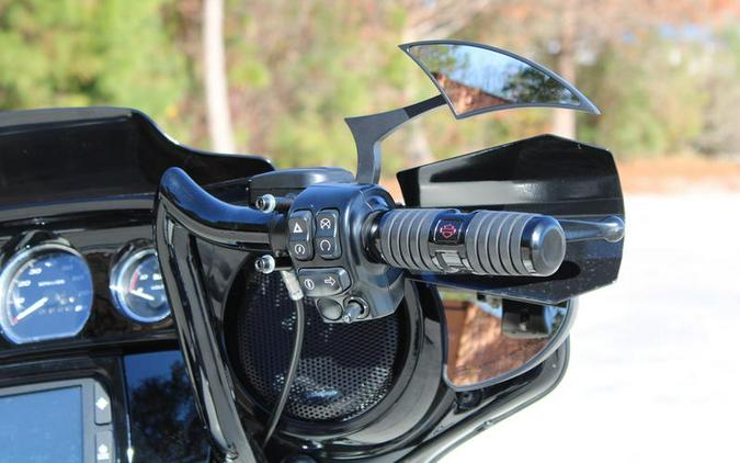 2018 Harley-Davidson® FLHXS - Street Glide® Special