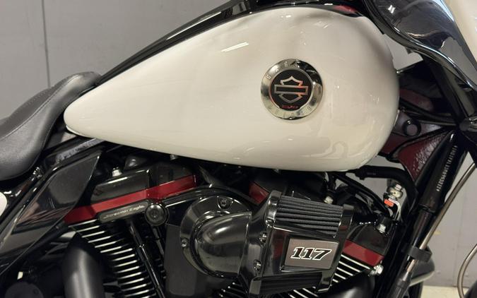FLHXSE 2021 CVO™ Street Glide®