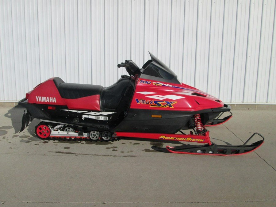 1997 Yamaha VMax 700 SX