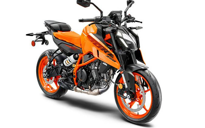 2024 KTM 390 Duke and 250 Duke Review | First Look