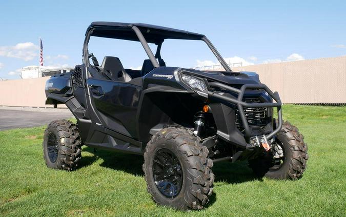 2023 Can-Am® Commander XT 1000R