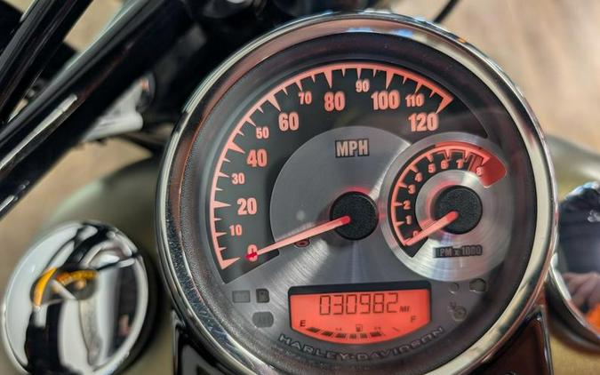 2017 Harley-Davidson® FLSS - Softail® Slim® S