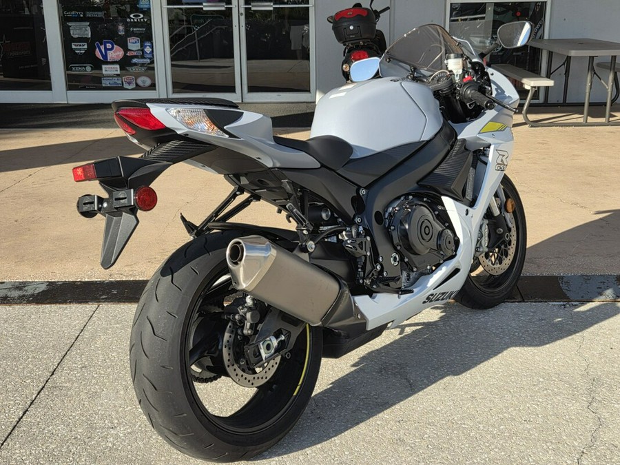 2022 Suzuki GSX-R600