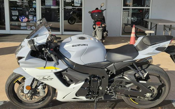 2022 Suzuki GSX-R600