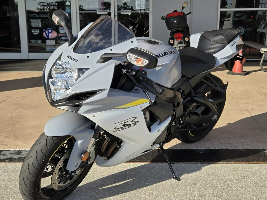 2022 Suzuki GSX-R600