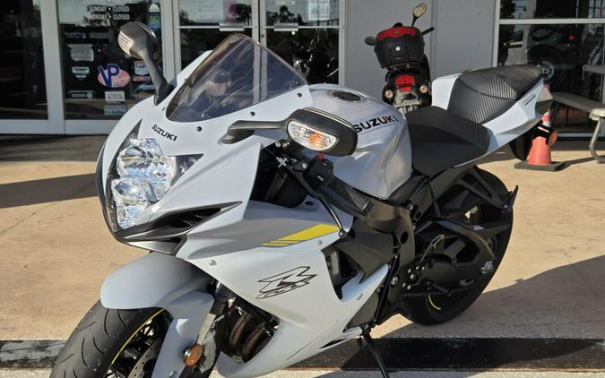 2022 Suzuki GSX-R600