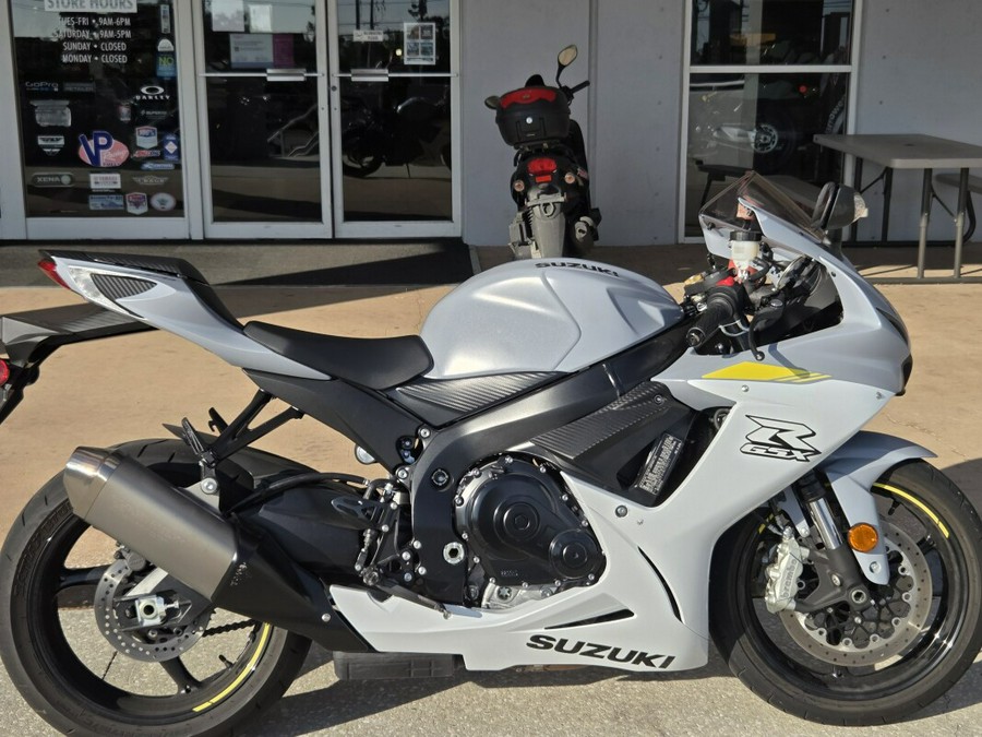 2022 Suzuki GSX-R600