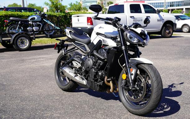 2024 Triumph Street Triple 765 R