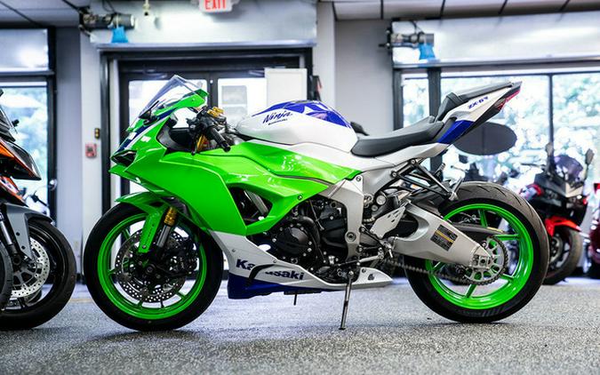 2024 Kawasaki Ninja ZX-6R 40th Anniversary Edition ABS