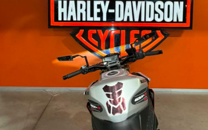 2024 SUZI GSX-S1000