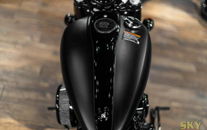 2023 Indian Motorcycle® Chief® Bobber Dark Horse® Black Smoke