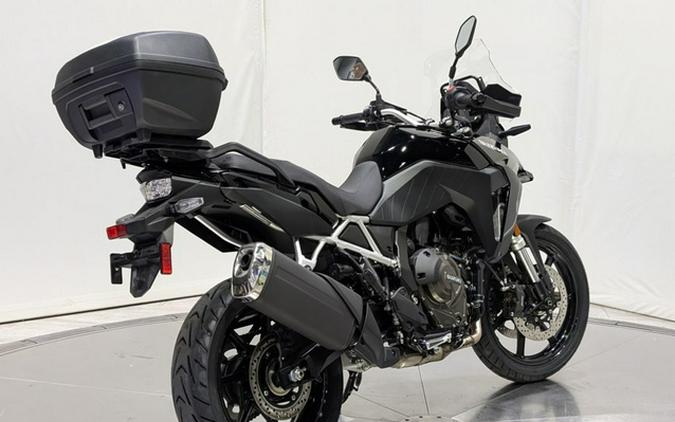 2024 Suzuki V-Strom 800