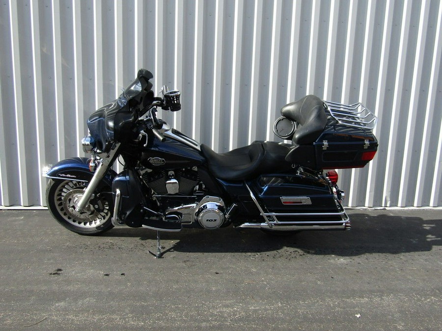 2013 Harley-Davidson® FLHTCU - Electra Glide® Ultra Classic®