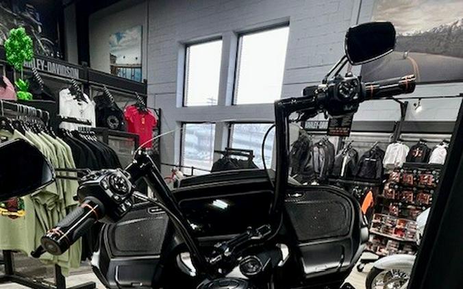 2025 Harley-Davidson® Road Glide™