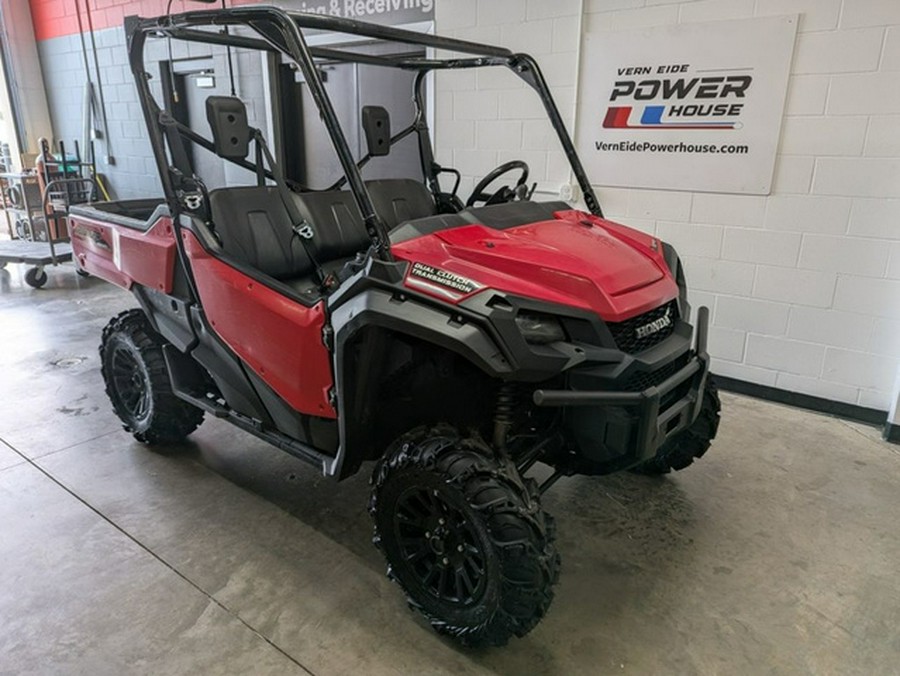 2021 Honda Pioneer 1000 Deluxe