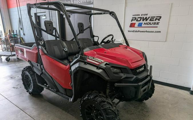 2021 Honda Pioneer 1000 Deluxe