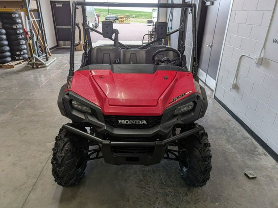 2021 Honda Pioneer 1000 Deluxe