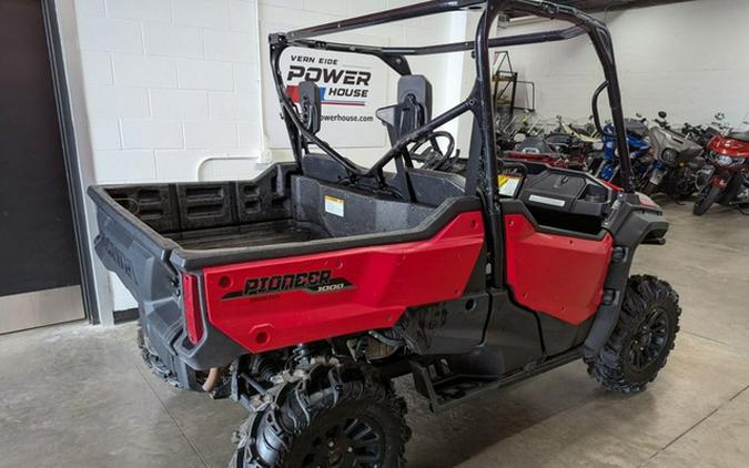 2021 Honda Pioneer 1000 Deluxe