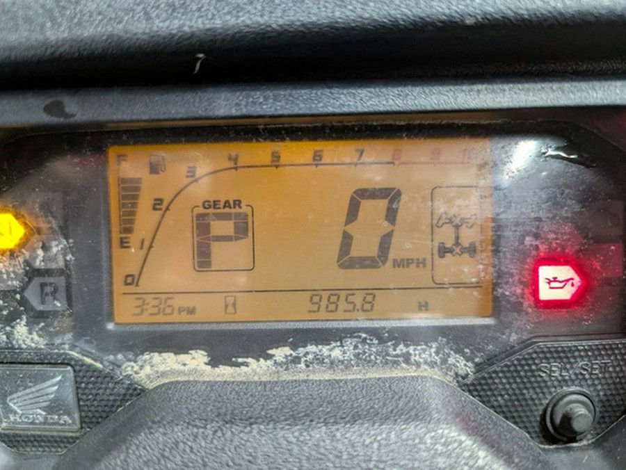 2021 Honda Pioneer 1000 Deluxe
