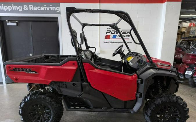 2021 Honda Pioneer 1000 Deluxe