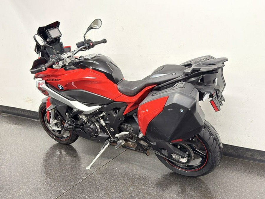 2020 BMW S 1000 XR Racing Red with White Aluminum Metallic Matte 1000 XR Racing Red With White Aluminum Metallic