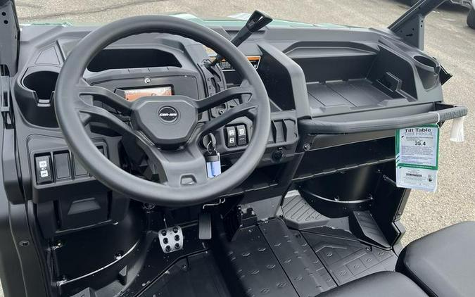 2026 Can-Am® Defender DPS HD10