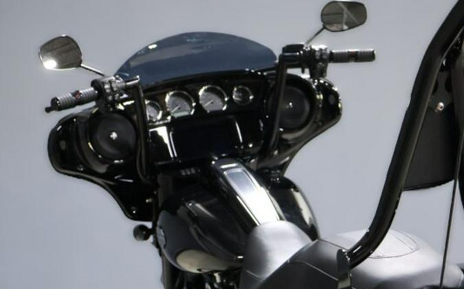 2023 Harley-Davidson Street Glide Special