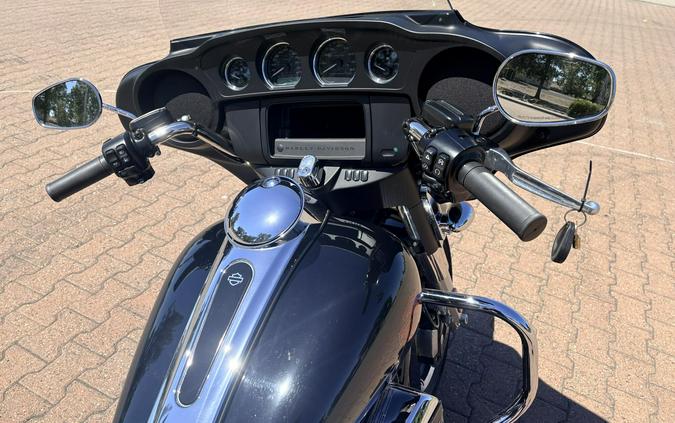 FLHT 2020 Electra Glide® Standard