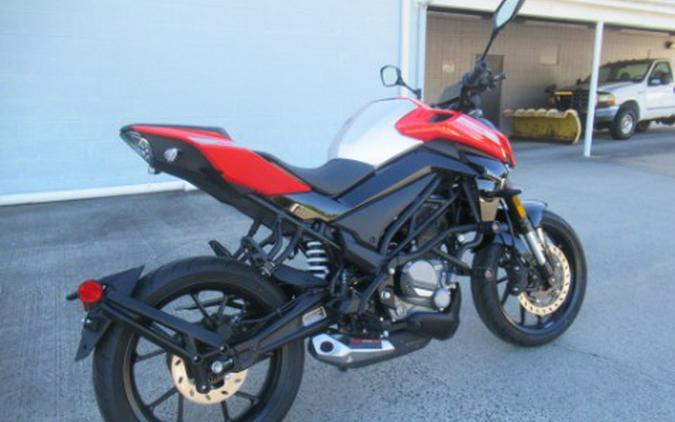 2024 CFMOTO 300NK