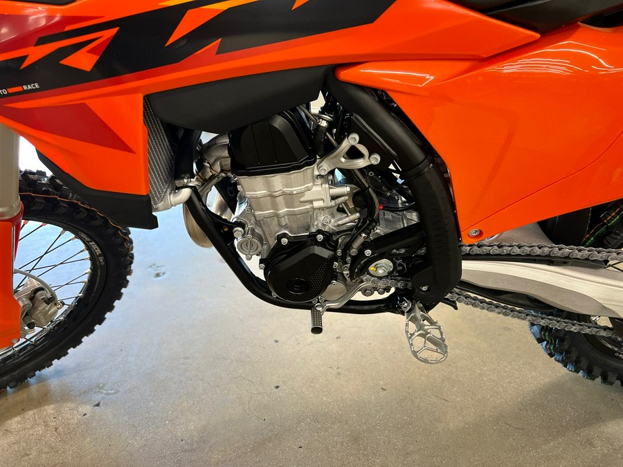 2025 KTM SX 450 F