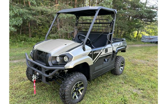 2025 Kawasaki Mule™ PRO-MX™ EPS, GOLD