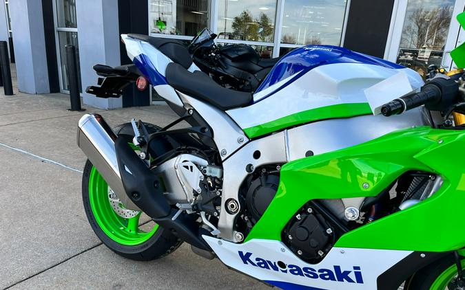 2024 Kawasaki Ninja® ZX™-10R 40th Anniversary Edition ABS