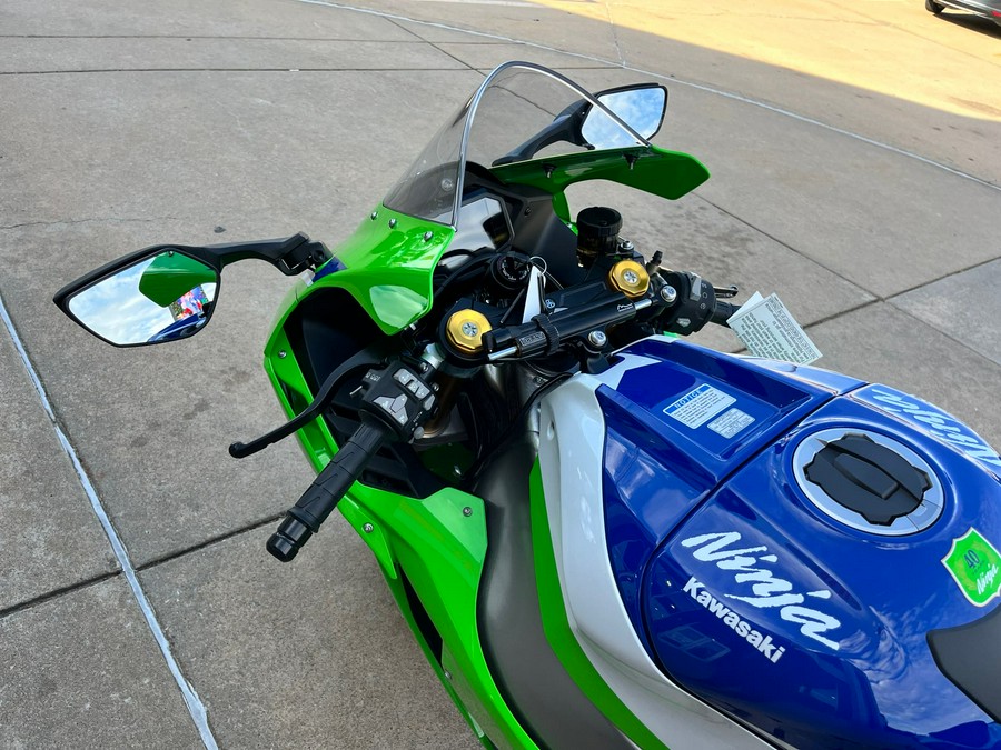 2024 Kawasaki Ninja® ZX™-10R 40th Anniversary Edition ABS