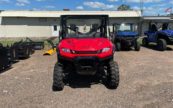 2023 Honda Pioneer 1000-6 Deluxe Crew