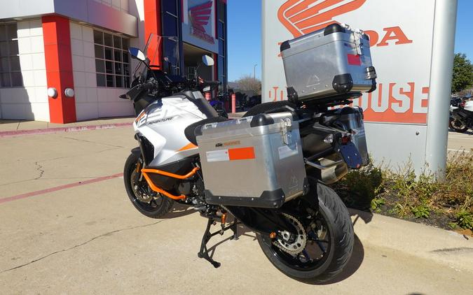 2024 KTM Super Adventure 1290 S