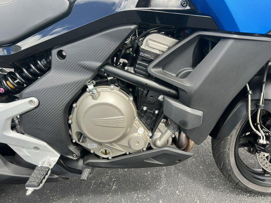 2022 CFMOTO 650 Adventura