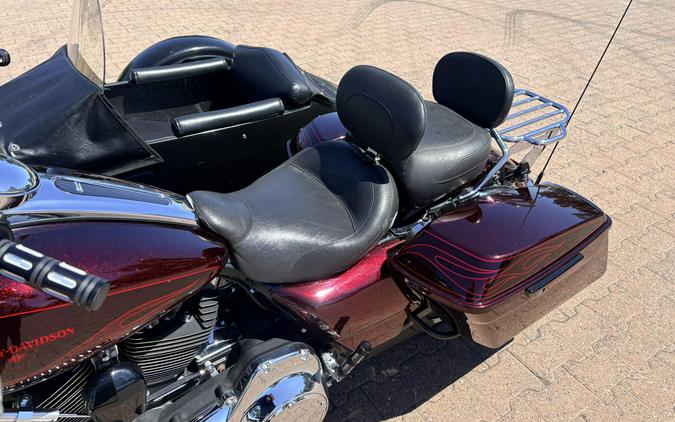 FLHXS 2016 Street Glide® Special
