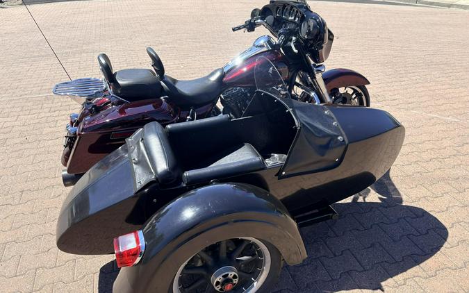 FLHXS 2016 Street Glide® Special