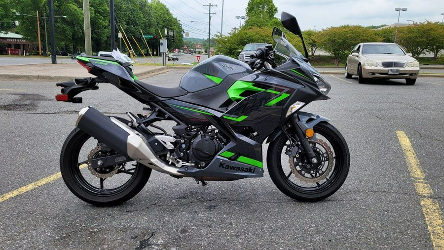 2019 Kawasaki Ninja® 400 ABS Pearl Gray/Metallic Dark Gray for sale in ...