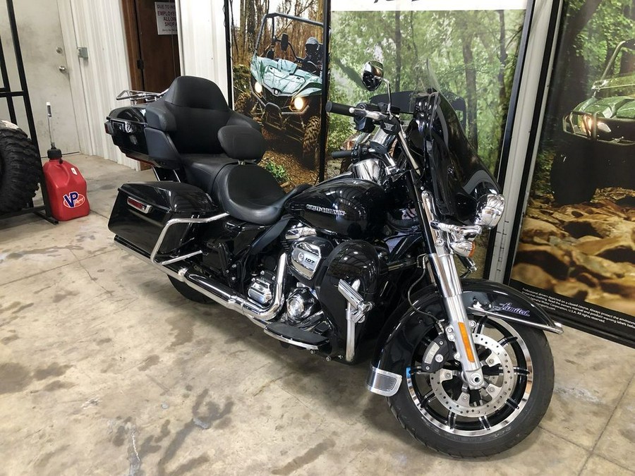 2018 Harley-Davidson® FLHTKL - Ultra Limited Low