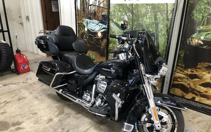 2018 Harley-Davidson® FLHTKL - Ultra Limited Low