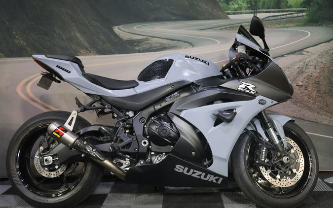 2022 Suzuki GSX-R1000