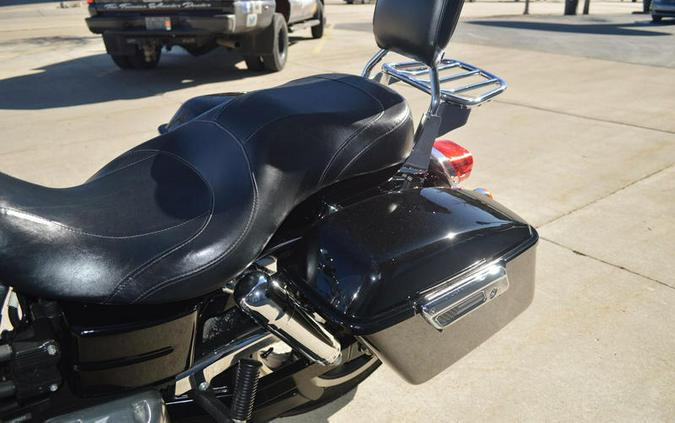 2015 Harley-Davidson® FLD - Dyna® Switchback™